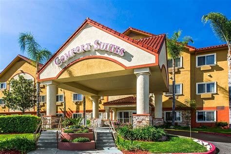 Best Hotels near Stevenson Ranch, CA .